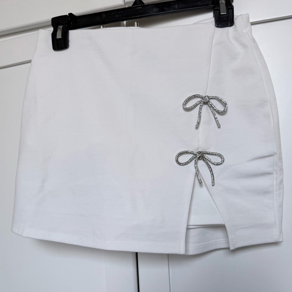 NEW White Skort with Rhinestone Bows